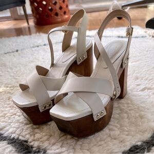 SCHUTZ - like new - wooden heel platform sandal - Sz 6